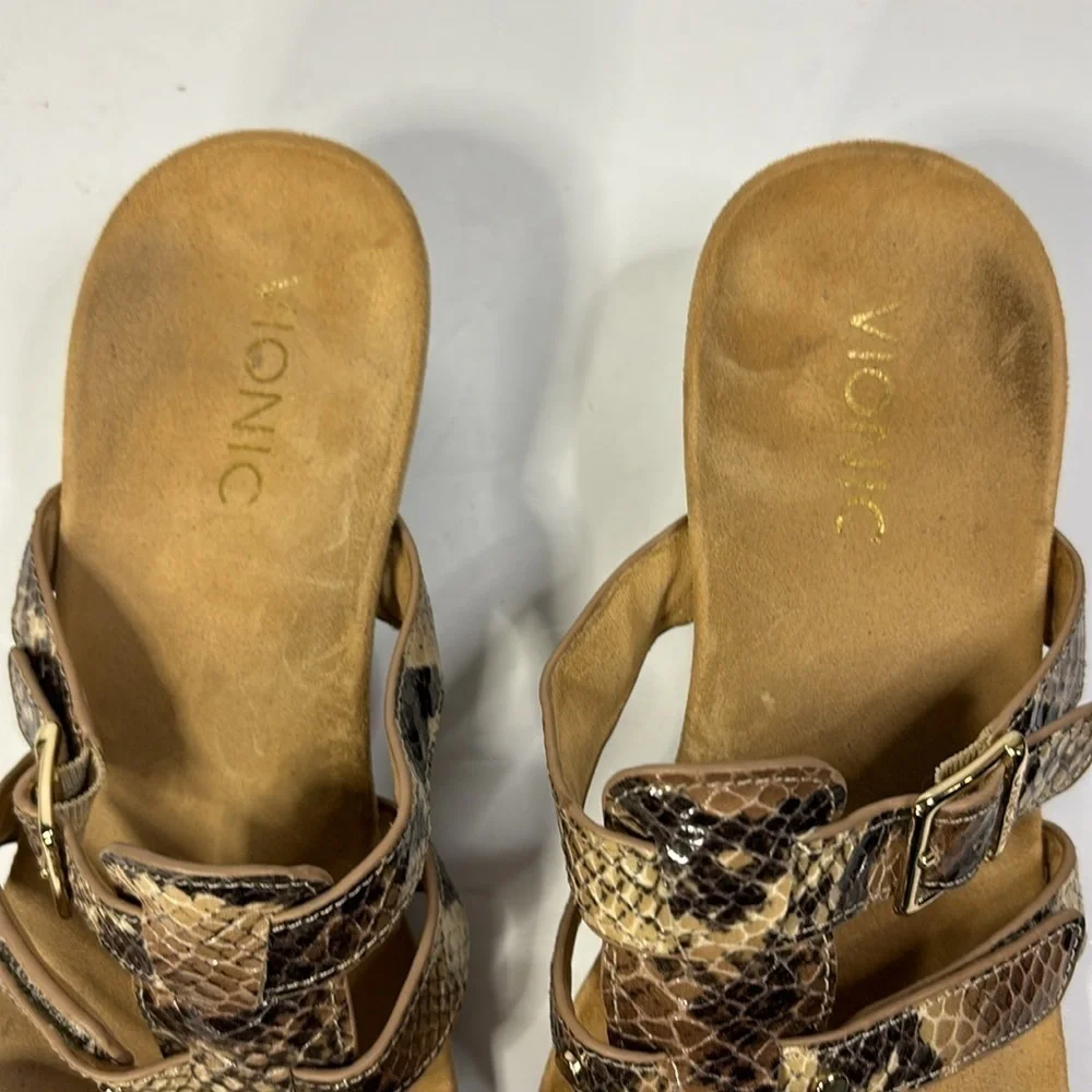 Vionic Radia Snakeskin Wedges Size 7